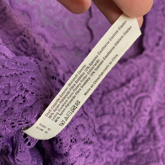 SOLD Free People Chase Me Women's Lace Brami Crop Top in Purple - Picture 6 of 6